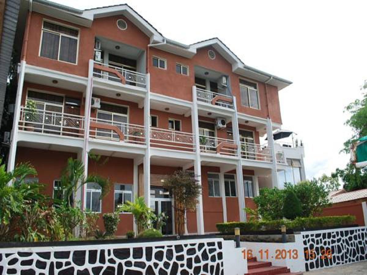 Hotel Vivi Palace Matadi Kültér fotó