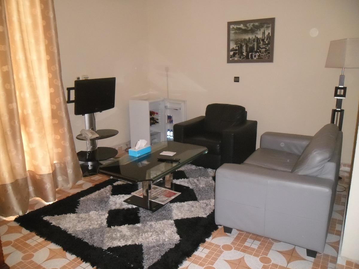 Hotel Vivi Palace Matadi Kültér fotó