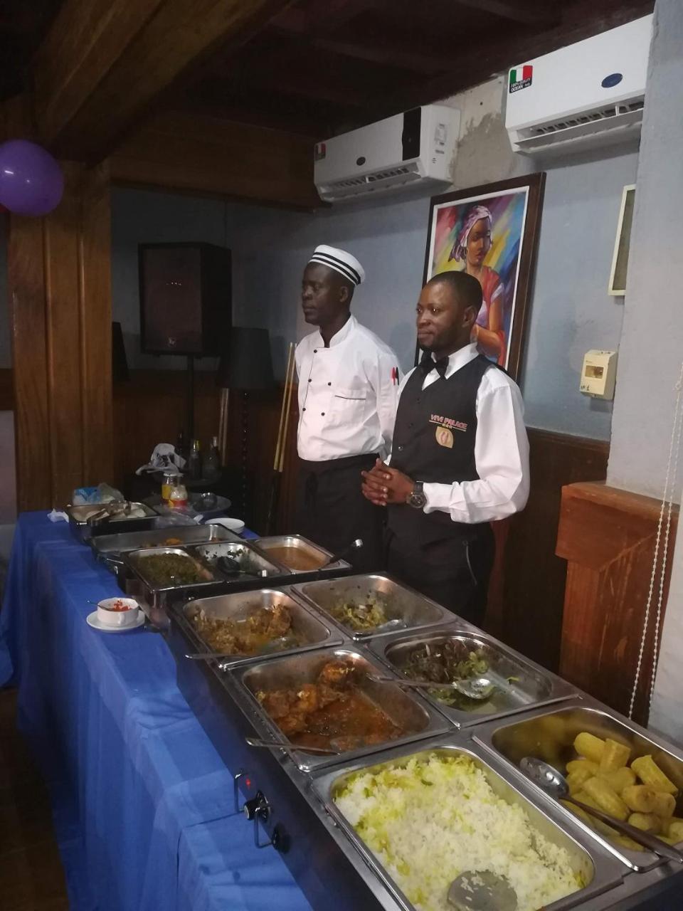 Hotel Vivi Palace Matadi Kültér fotó